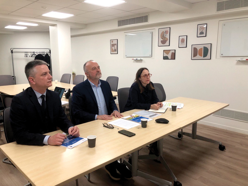 De gauche à droite : Nicolas Wyn, Stéphane Menu et Me Marie-Hélène Pachen-Lefèvre. MicrosoftTeams image