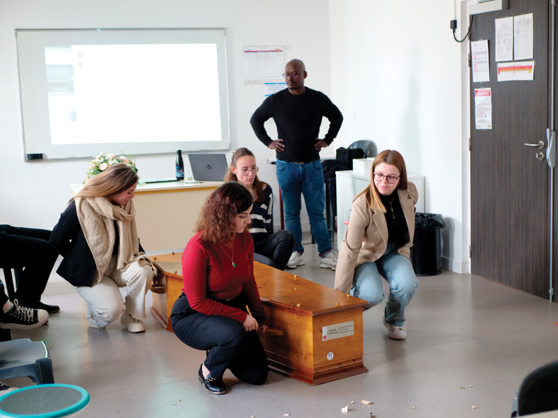 Formation gestes et postures. FORMATION GESTES ET POSTURES