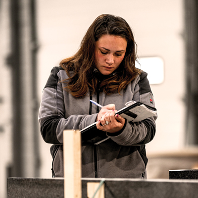 Ophélie Contrôleuse qualité production chez Glog 1