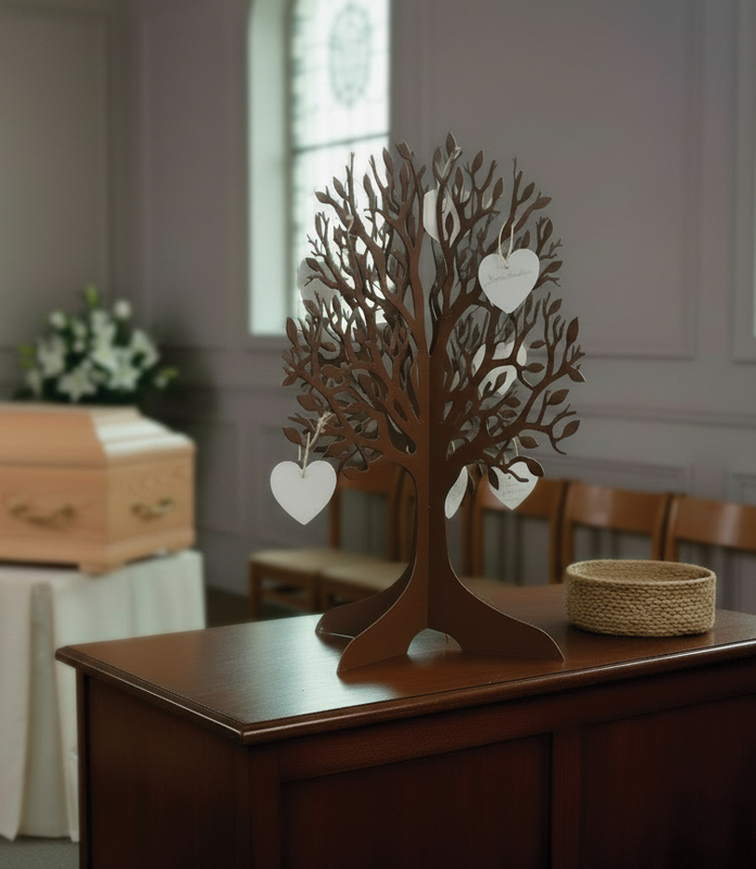 Le mobilier arbre accroche-coeur West Memory. LE MOBILIER ARBRE ACCROCHE COEUR WEST MEMORY