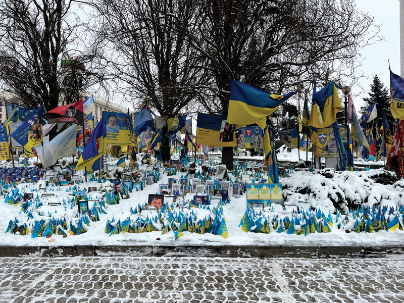 mémorial soldats morts en Ukraine sur la place Maiden de Kiev2