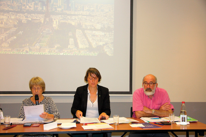 De gauche à droite : Nicole Tavares, Frédérique Plaisant, Jo Le Lamer. AG FFC 24 09 2021 03