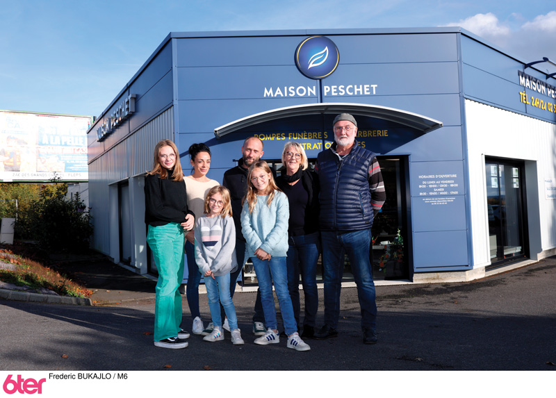 Famille Peschet. © Frédéric Bukajlo / M6 M6 0057009 0173